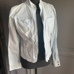 Cabi lightweight blazer, light blue size Medium.